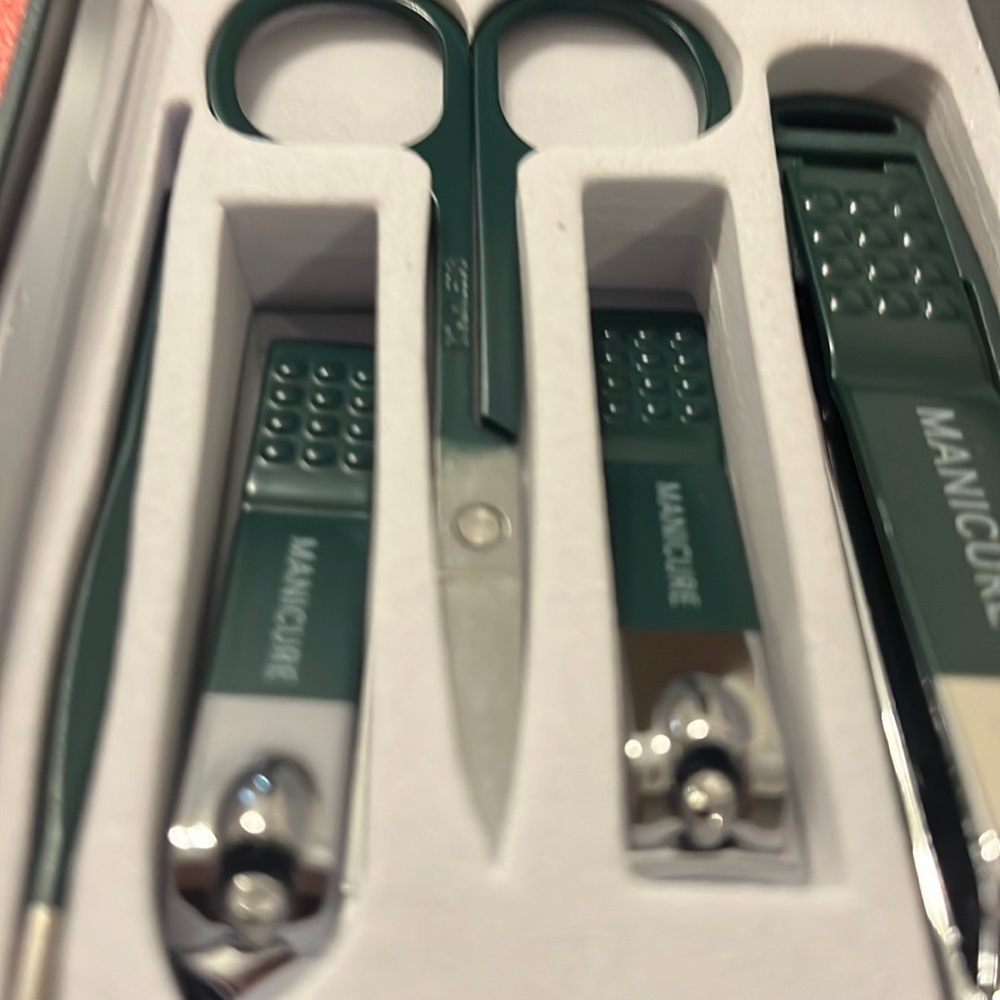manicures set fines nail clippers where were other clippers will not